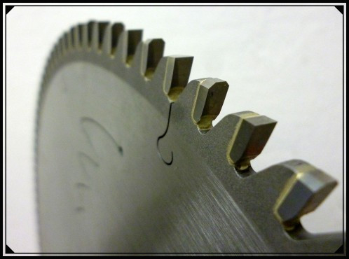 TCT Circular Saw Blades top quality industrial use for cutting cast iron body with special teeth