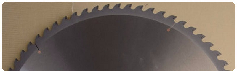 TCT cirkulārais zāģa asmens Circle Saw Blades for Cutting Aluminum and Non-Ferrous Metals 700 x 4.2/3.2 x 30 Z=150