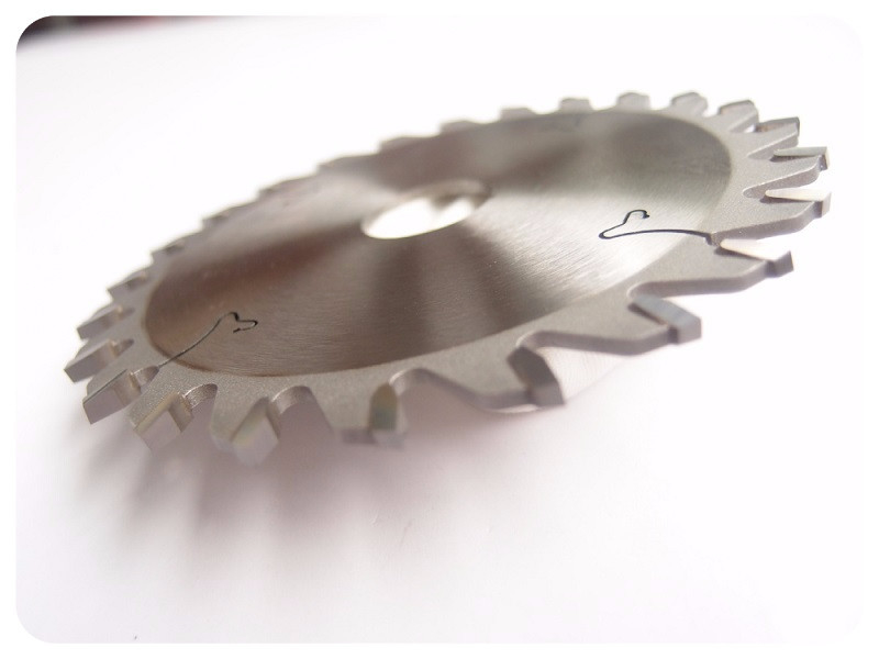 Scoring  Saw Blades for sectioning machines with conical teeth from diameter 80mm up to 200mm
