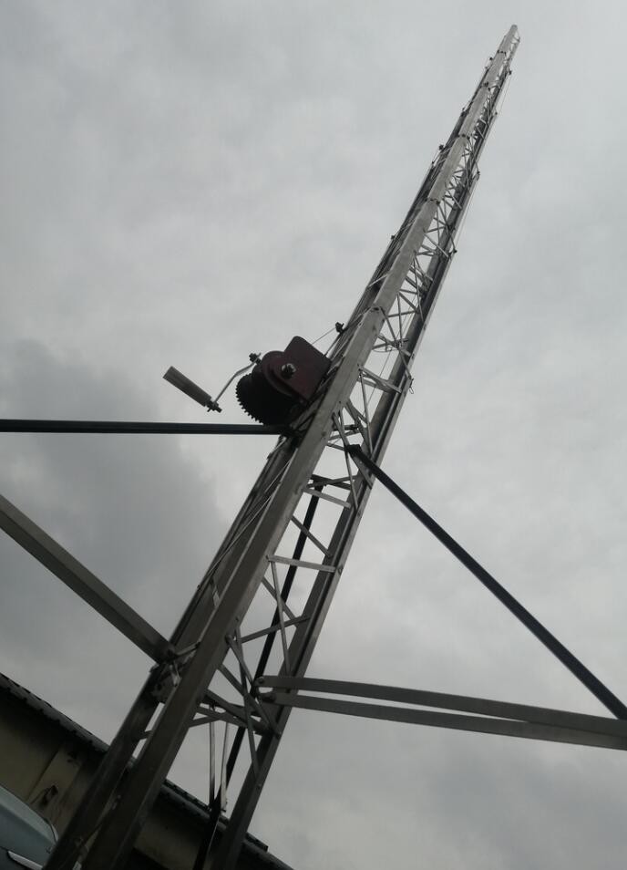 3 to 30m fixed and Telescopic Structures for Wireless Networks, Lighting, CCTV, Radar, Broadcast Lattice Towers